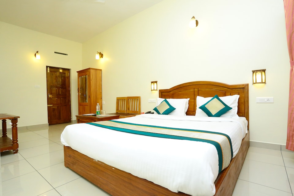 Collection O Elephant Camp Thekkady Formerly Hotel Periyar Canopy, Thekkady, Thekkady