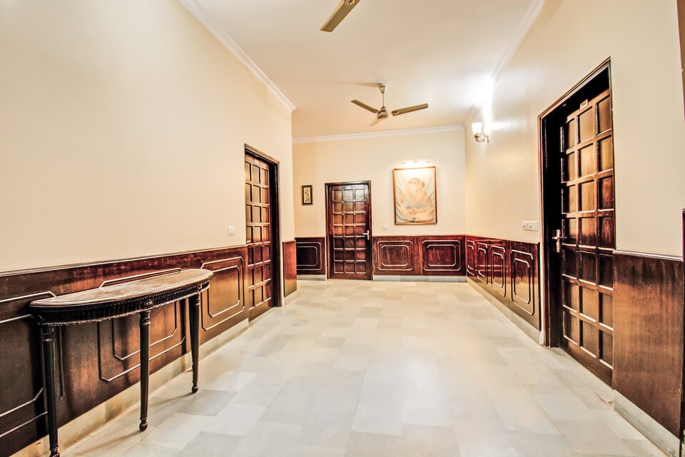 Capital O 2072 Hotel Indigo Heritage, C Scheme Jaipur, Jaipur