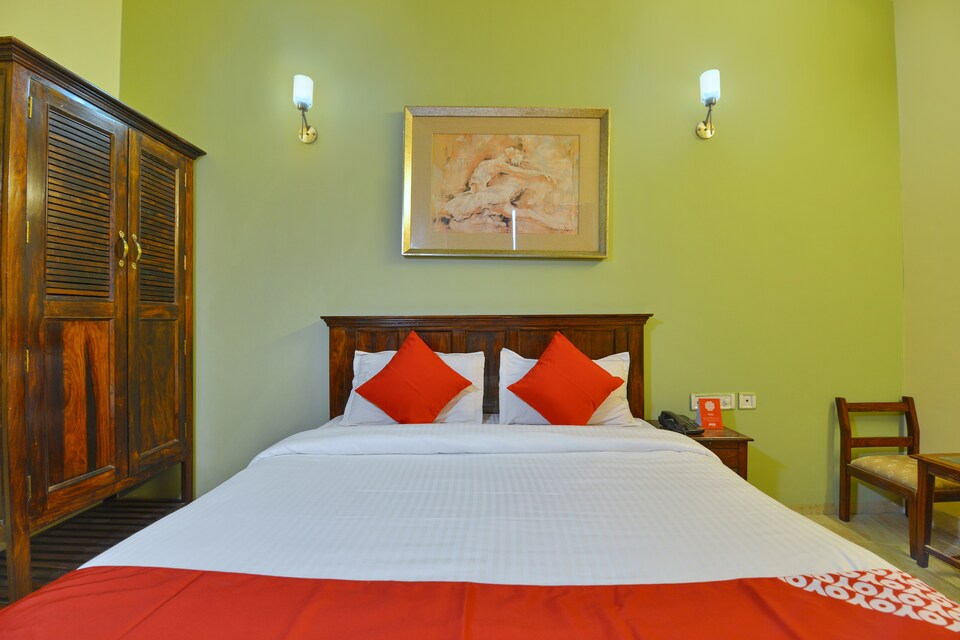 OYO 12957 Hotel Silver Plaza, Sindhi Camp, Jaipur