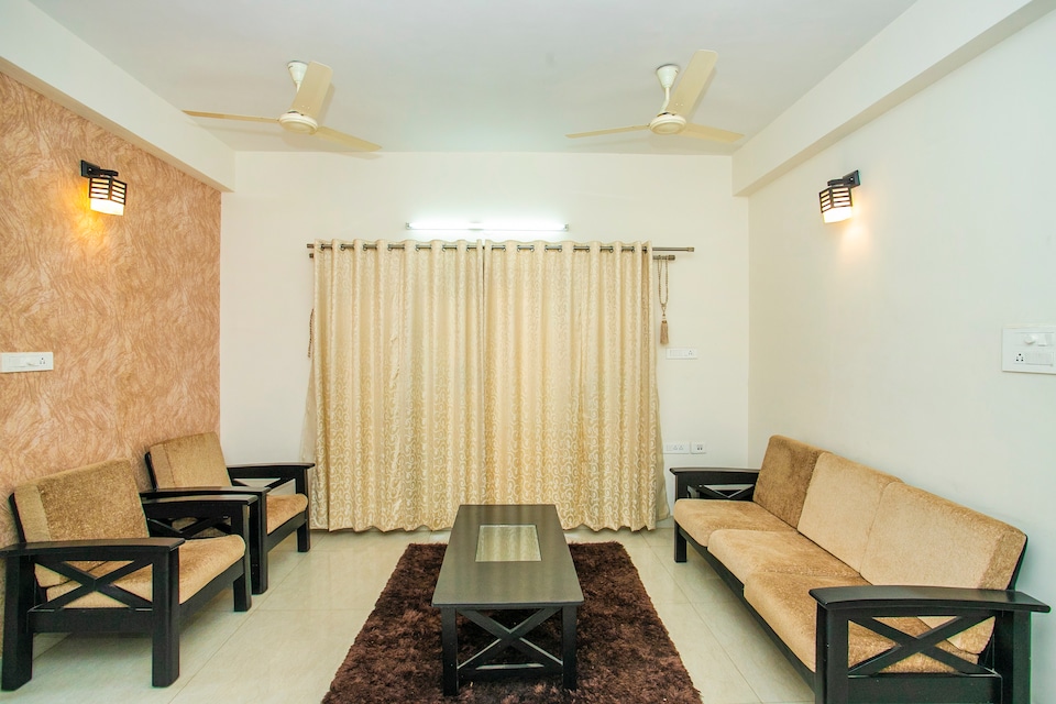 OYO 12962 Mafroosha Corporate Suites, Kalyan Nagar Bangalore, Bangalore