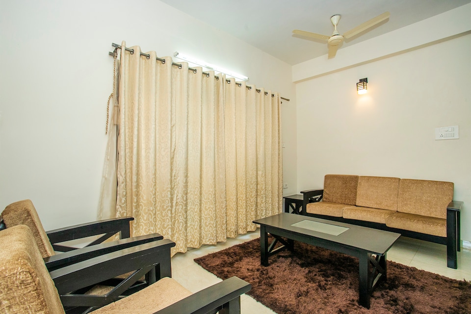 OYO 12962 Mafroosha Corporate Suites, Kalyan Nagar Bangalore, Bangalore