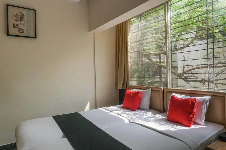 Capital O 12977 Hotel 22 LW, Koregaon Park Pune, Pune
