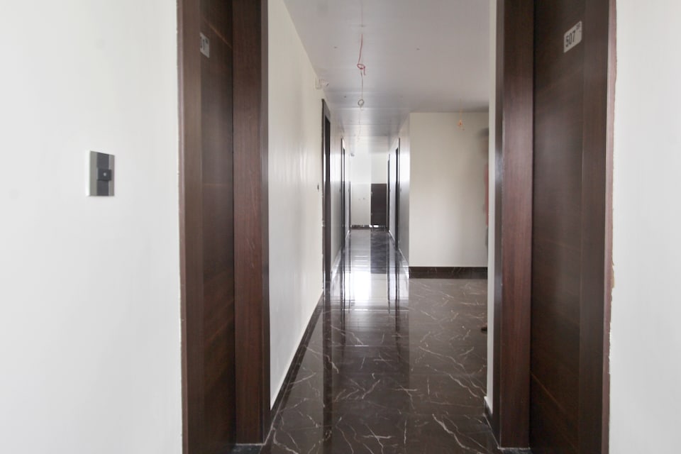 OYO 12981 DBR SUITES, Kengeri - Rajarajeshwari Nagar Bangalore, Bangalore