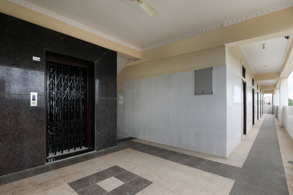 LIVE as HYD1333, Shamshabad, Hyderabad