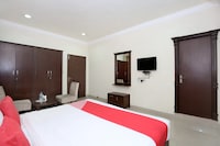 OYO White Diamond Hotel
