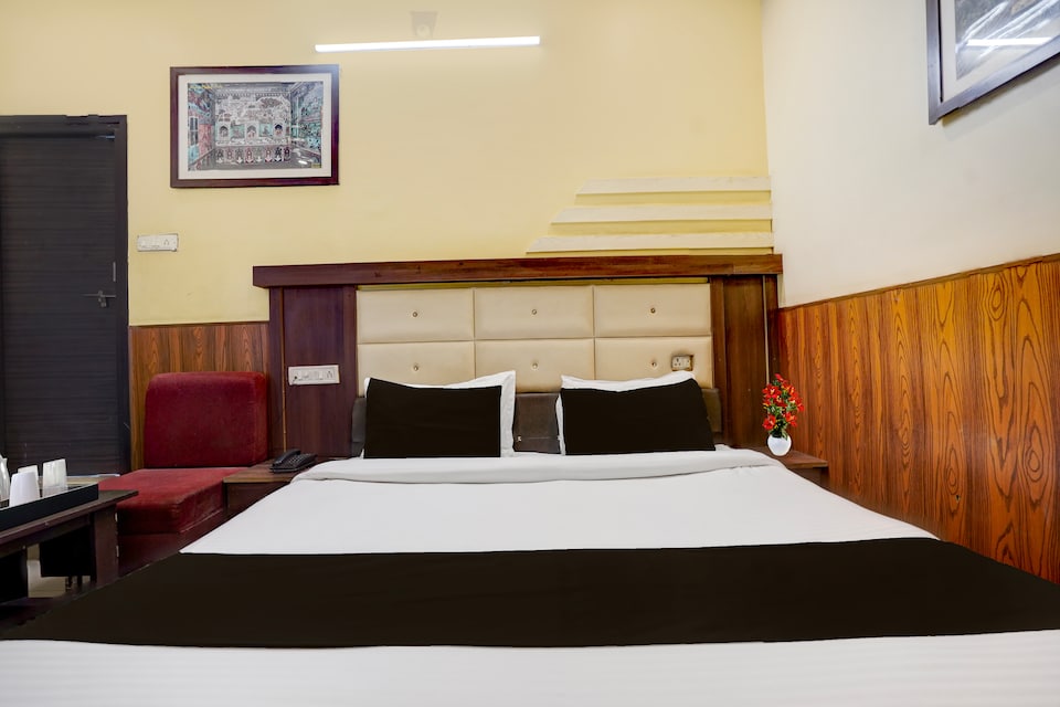 Super Collection O Jhalwar Road, Aerodrome Circle Kota, Kota