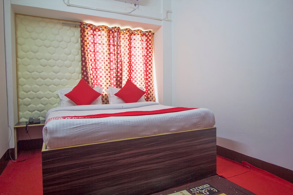 OYO Prince Lodge, Bagdogra Airport Siliguri, Siliguri
