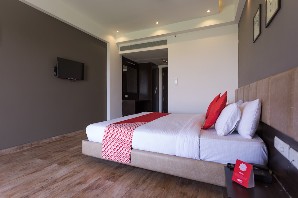 OYO 13012 Hotel HR Greens, Vijay Nagar Indore, Indore