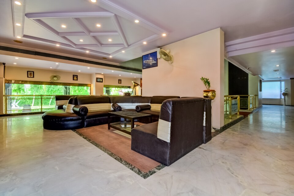 OYO 18814 होटल माया इंटरनेशनल, Railway Station Jaipur, जयपुर