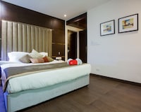 OYO Hotel Greenleaves Near Miraj Cinemas - Shalini Shivani