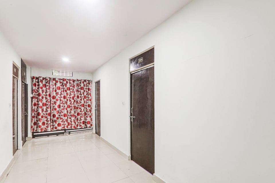Hotel O Shubh Inn -2, Aliganj Lucknow, Lucknow