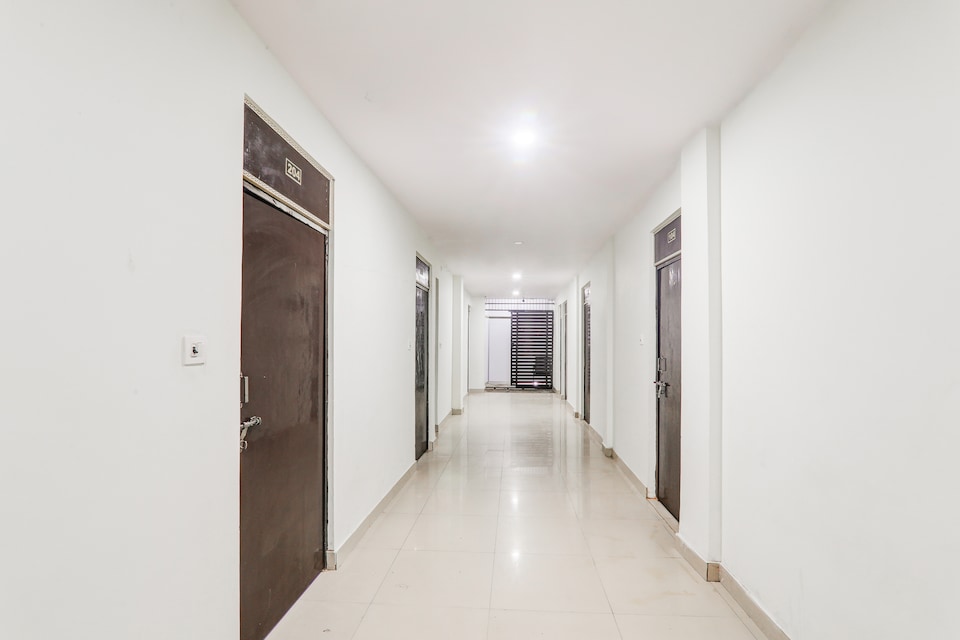 Hotel O Shubh Inn -2, Aliganj Lucknow, Lucknow