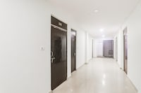 Super OYO 831887 SHUBH INN HOTEL