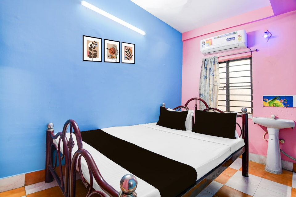 Hotel O Maa Shitala Guest House, Behala Kolkata, Kolkata