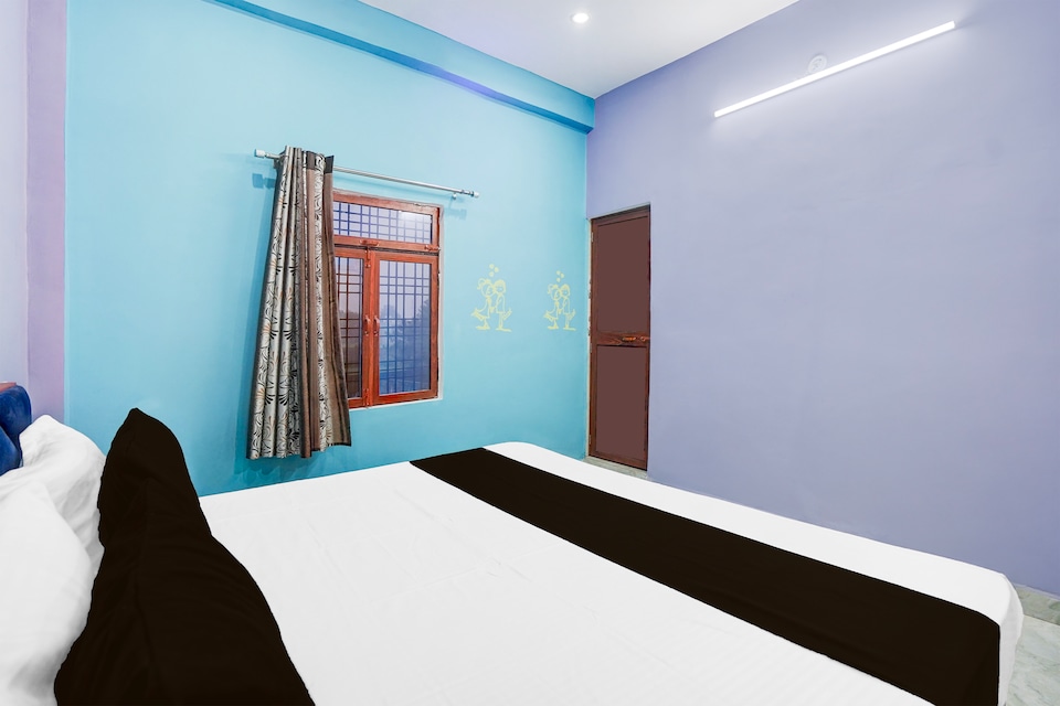 Hotel O Aashiyana Hotel & Restaurant, Rambagh Allahabad, Prayagraj