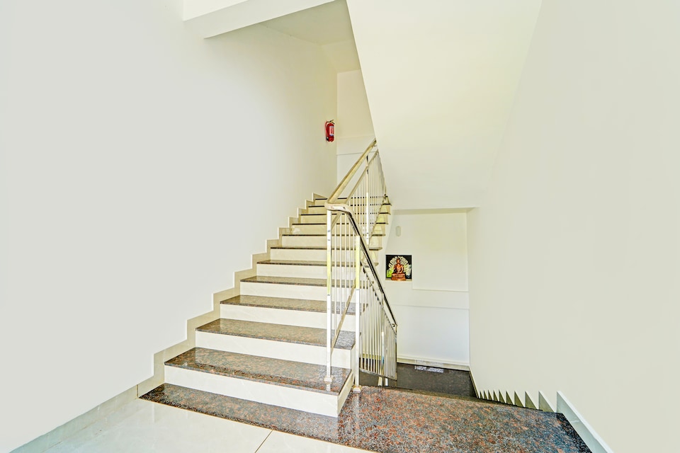 Super Hotel O Kalamassery Near Medical College, Kakkanad Kochi, Kochi