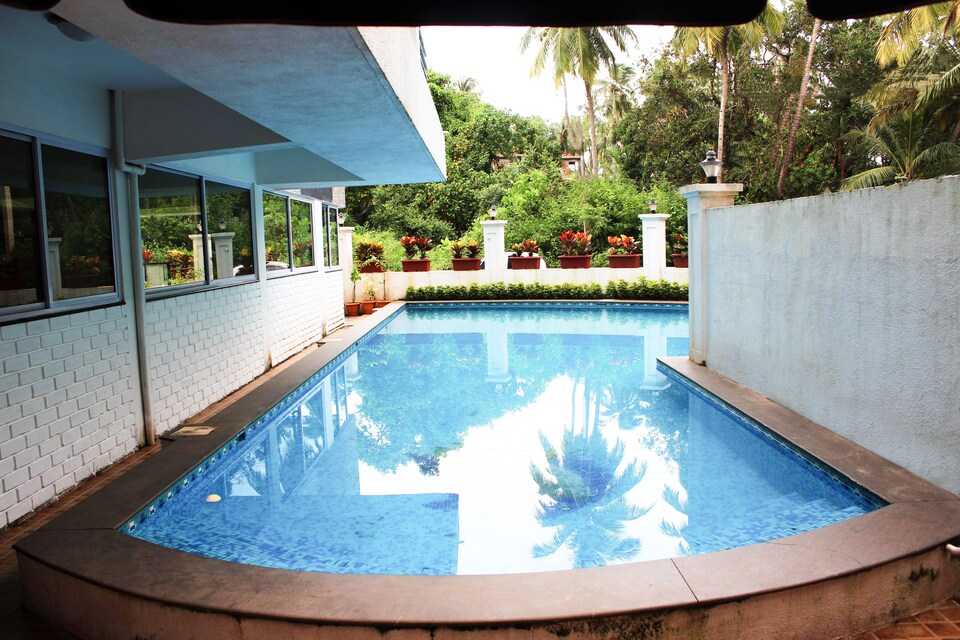 OYO 2119 Hotel Arotel Rooms@Suites, Calangute Goa, Goa