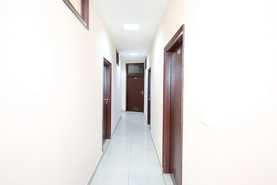 OYO 13037 Hotel Ambassador, Civil Lines Ludhiana, Ludhiana