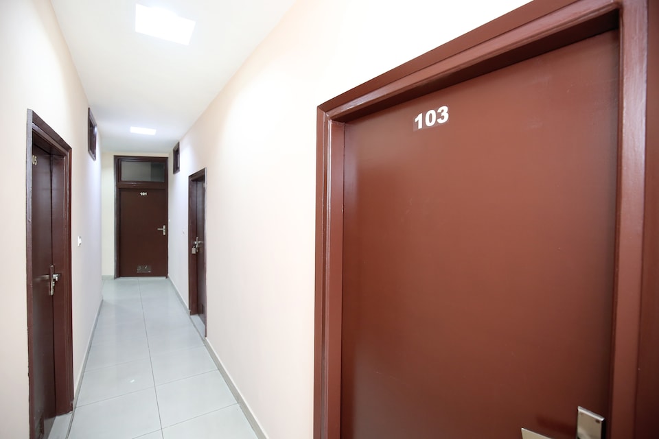 OYO 13037 Hotel Ambassador, Civil Lines Ludhiana, Ludhiana