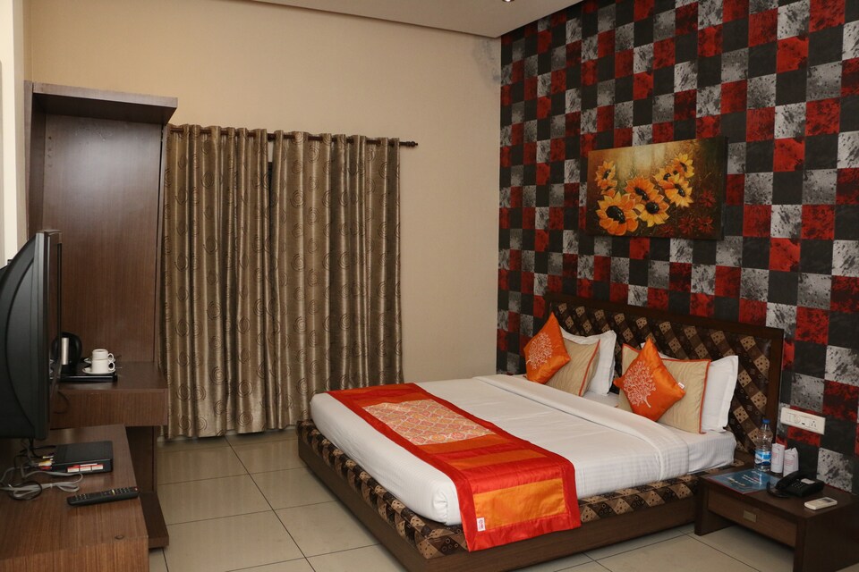 OYO 2141 Hotel Grand Pearl, GT Road Ludhiana, Ludhiana