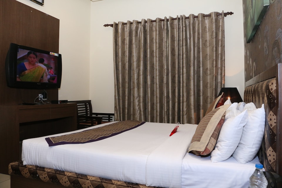 OYO 2141 Hotel Grand Pearl, GT Road Ludhiana, Ludhiana