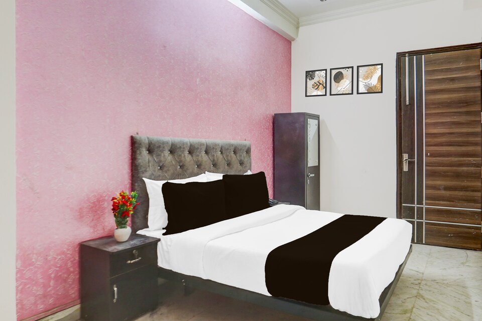 Townhouse Johri Enclave Metro Station Formerly Second Home, Ghaziabad City, Ghaziabad