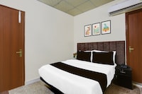 Super Townhouse Johri Enclave Metro Station Formerly Second Home