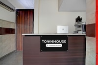 Super Townhouse Johri Enclave Metro Station Formerly Second Home