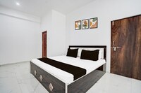 Hotel O S.S Hotel and Restaurant