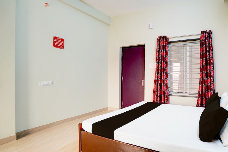 Hotel O Pragya 6, Airport Road - Raipur, Raipur