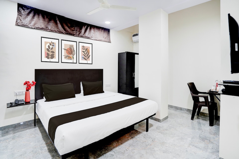 HOTEL O STAR LIGHT , Bus Stand Nagpur, Nagpur