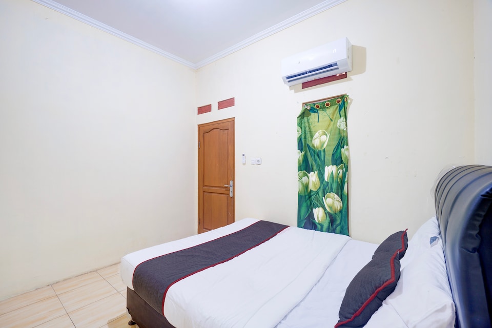 Hotel O Tangerang Near Indomilk Arena Stadium Formerly Sultan Residence, Tangerang, Tangerang