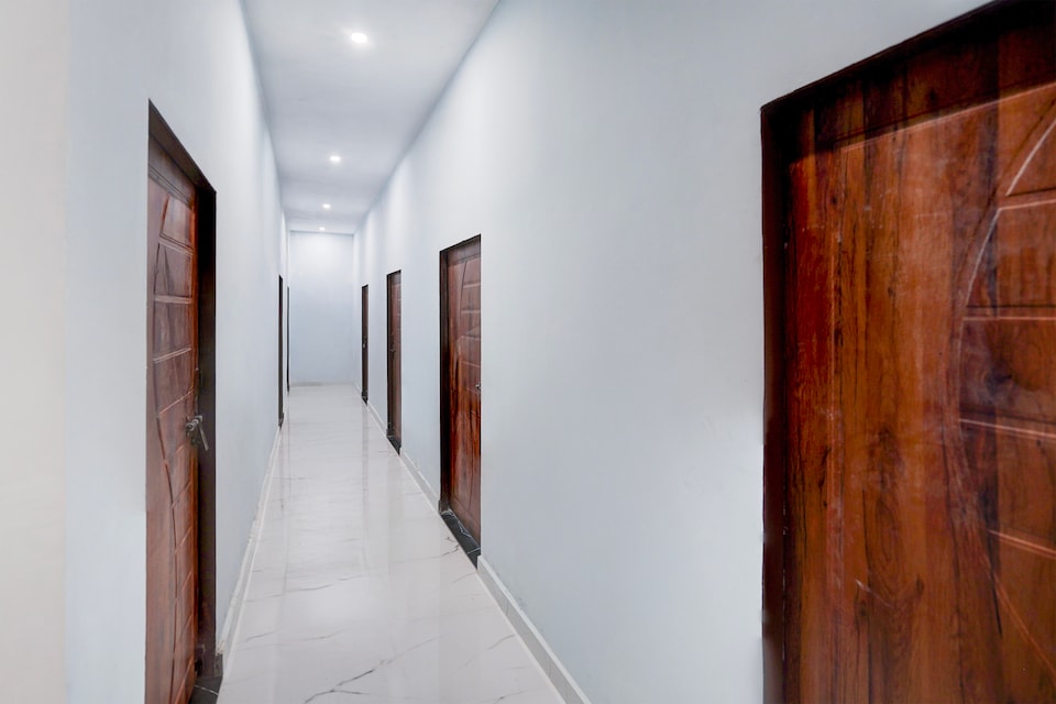 Hotel O ANKIT HOTEL & RESTAURENT, Prayagraj, Prayagraj