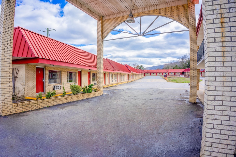 Ozark Junction Mountain View by OYO, Mountain View AR, Mountain View AR