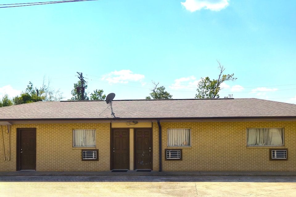 Relax Inn by OYO Sulphur Hwy 90, Sulphur Central LA, Sulphur LA