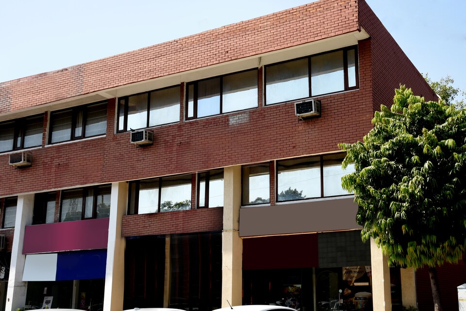 OYO 2151 Hotel Metro 35, Hotel Market Chandigarh, Chandigarh