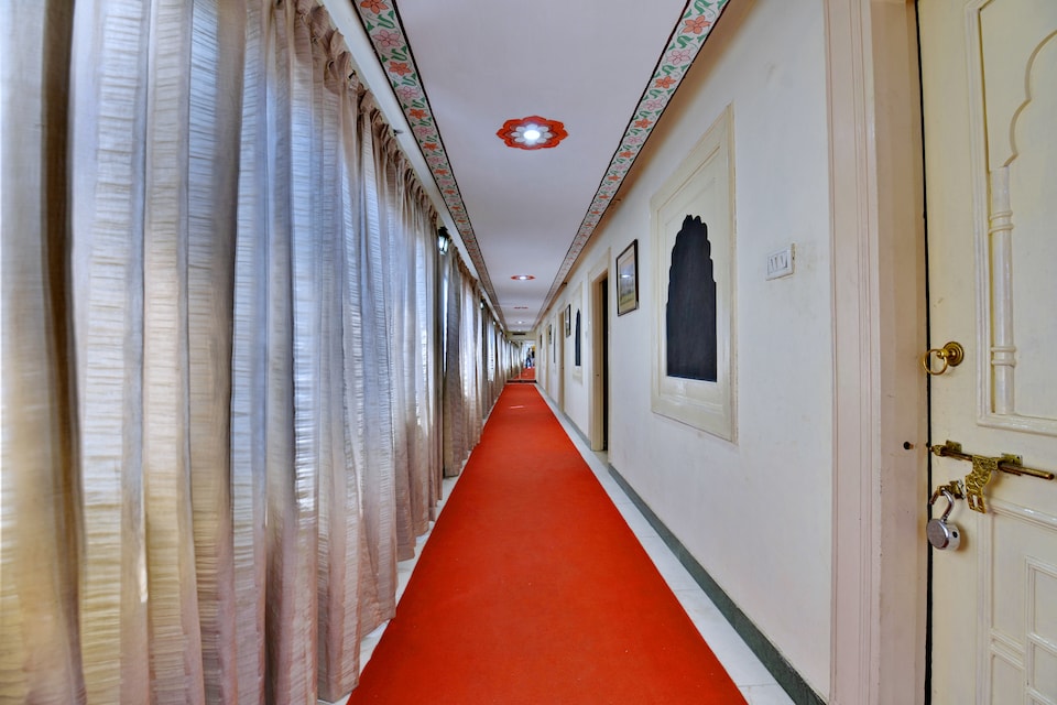 OYO 2154 C Scheme, Sindhi Camp, Jaipur