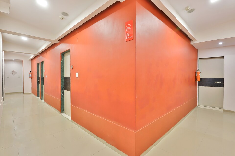 OYO 2156 Hotel Isher International, Infocity Gandhinagar, Gandhinagar