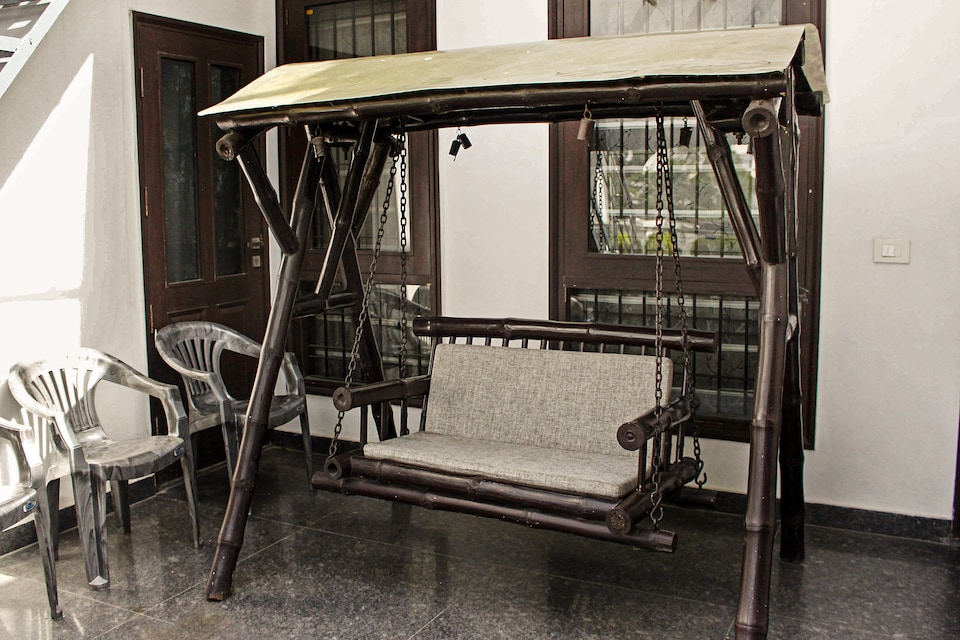 OYO 2162 Hotel JoeRose Villa, Noida Stadium, Noida