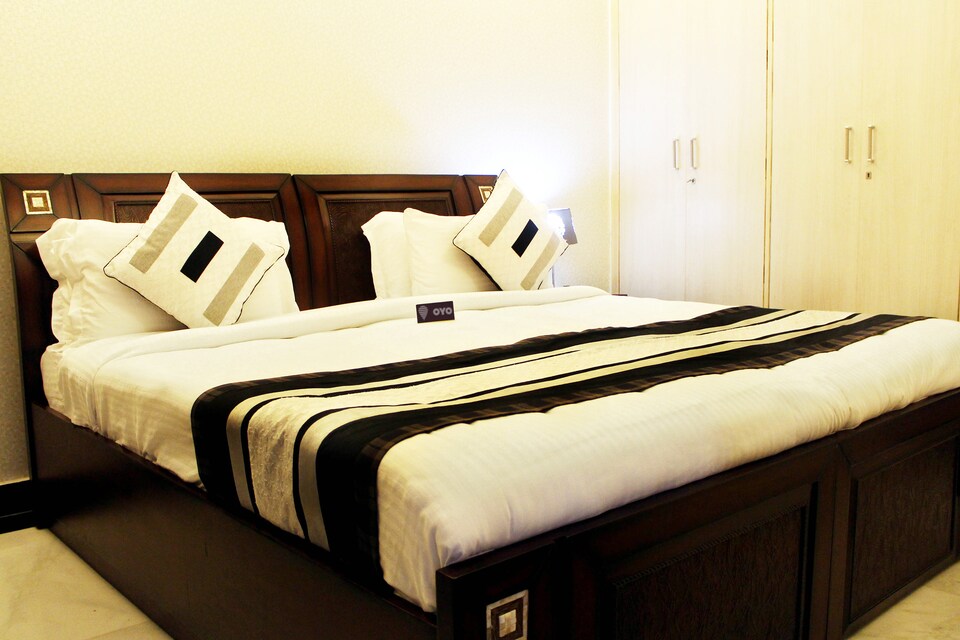 OYO 2162 Hotel JoeRose Villa, Noida Stadium, Noida