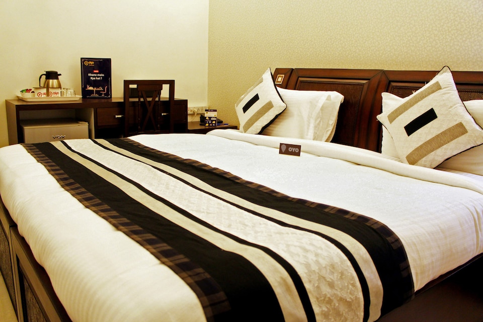 OYO 2162 Hotel JoeRose Villa, Noida Stadium, Noida