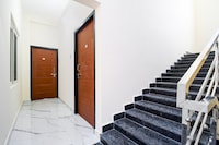 Super Collection O VIP Road Near Golden Beach