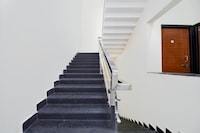 Super Collection O VIP Road Near Golden Beach