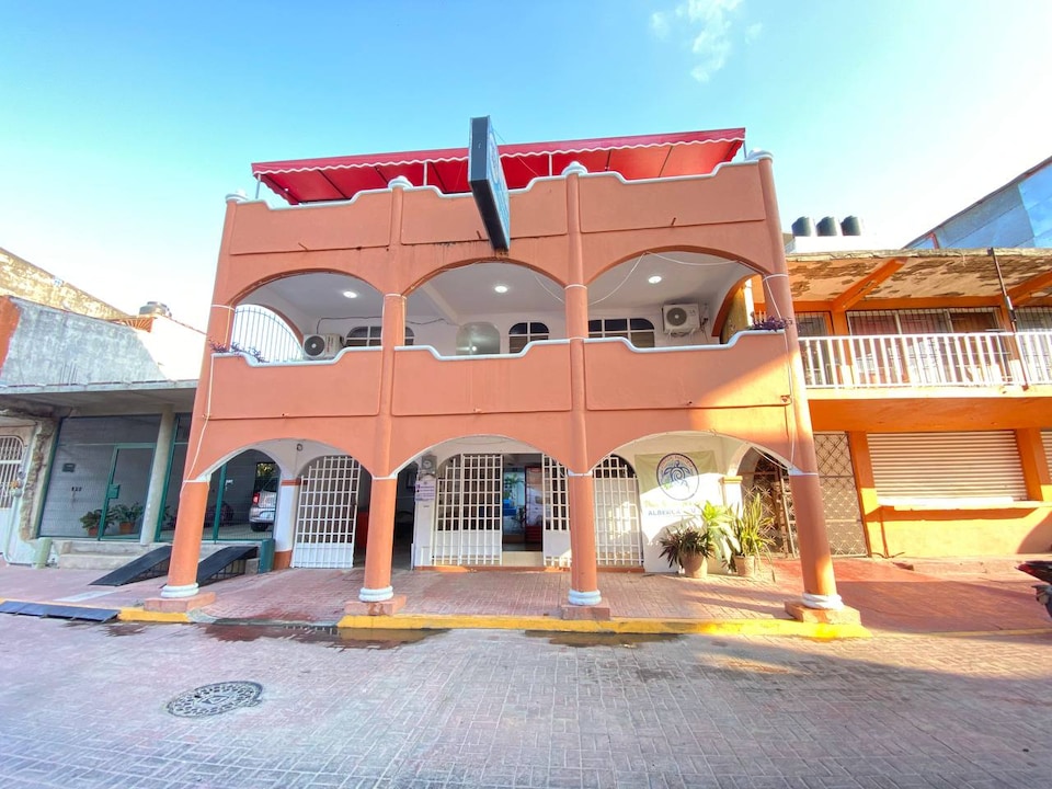 OYO Hotel Zihuatanejo Malibu, Zihuatanejo de Azueta, GRO, Zihuatanejo