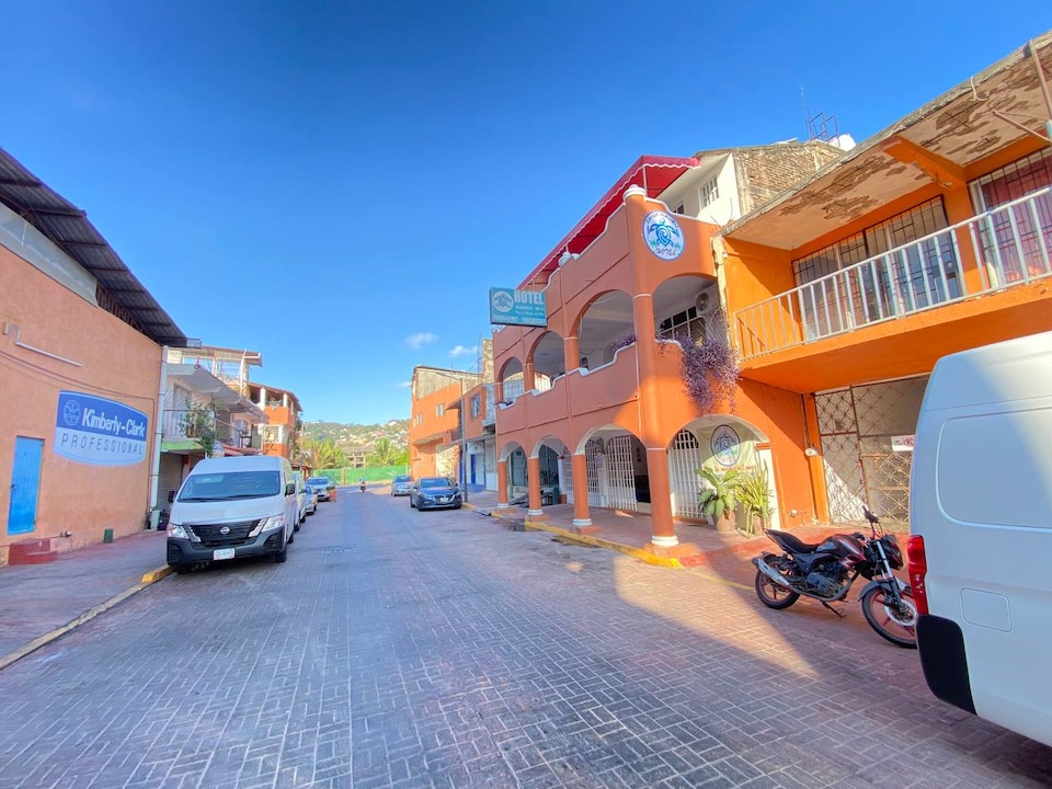 OYO Hotel Zihuatanejo Malibu, Zihuatanejo de Azueta, GRO, Zihuatanejo