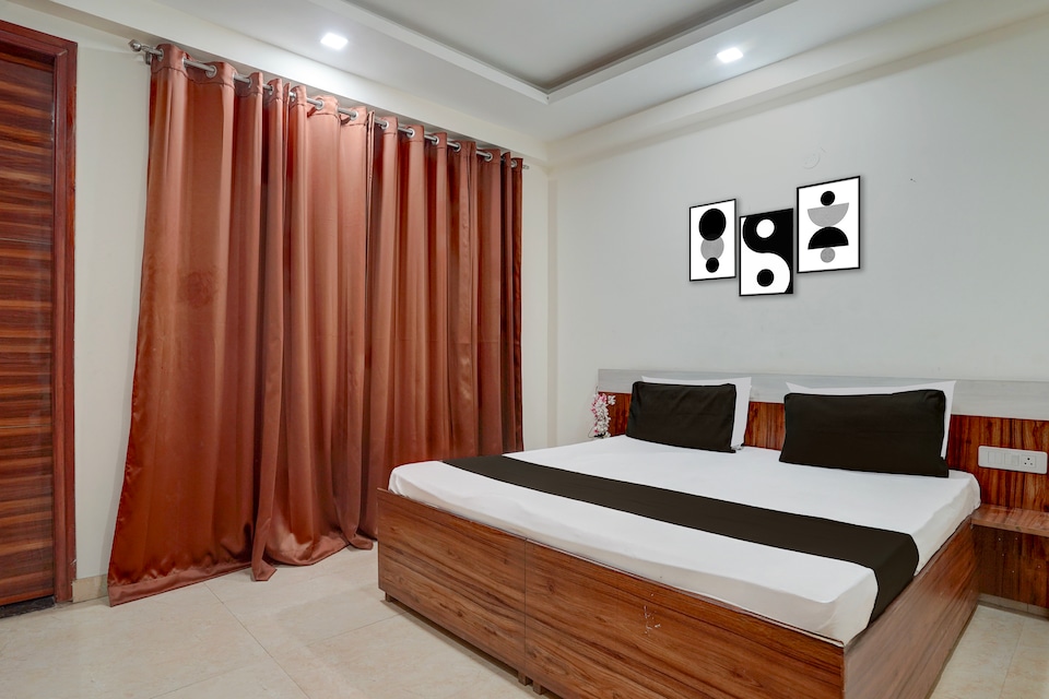 Hotel O Urban Sky, Medanta, Gurgaon