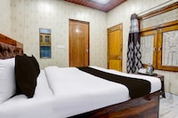 Hotel O Lotus Inn