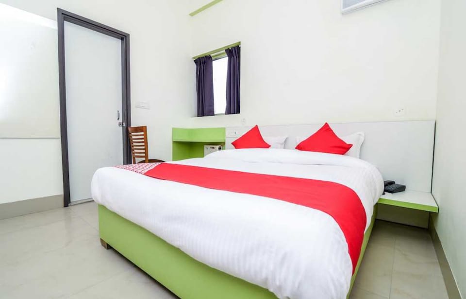 Hotel O Stay Inn, HUDA CENTRE 1, Gurgaon