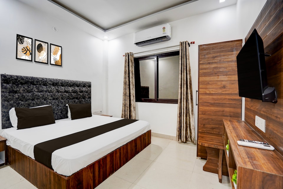 SPOT ON WACHIE RESORT AND RESTAURANT, Jhusi, Prayagraj