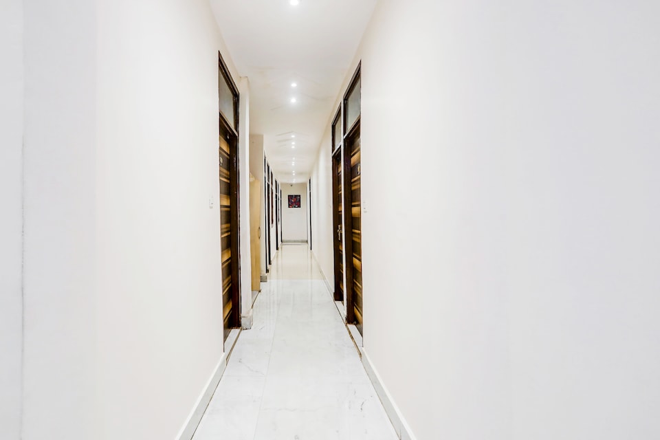  HOTEL O MARIGOLD INN, Kanpur Railway Station, Kanpur